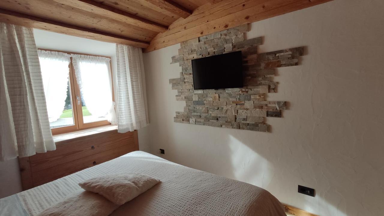 Daniela Apartment Cortina d'Ampezzo Bagian luar foto