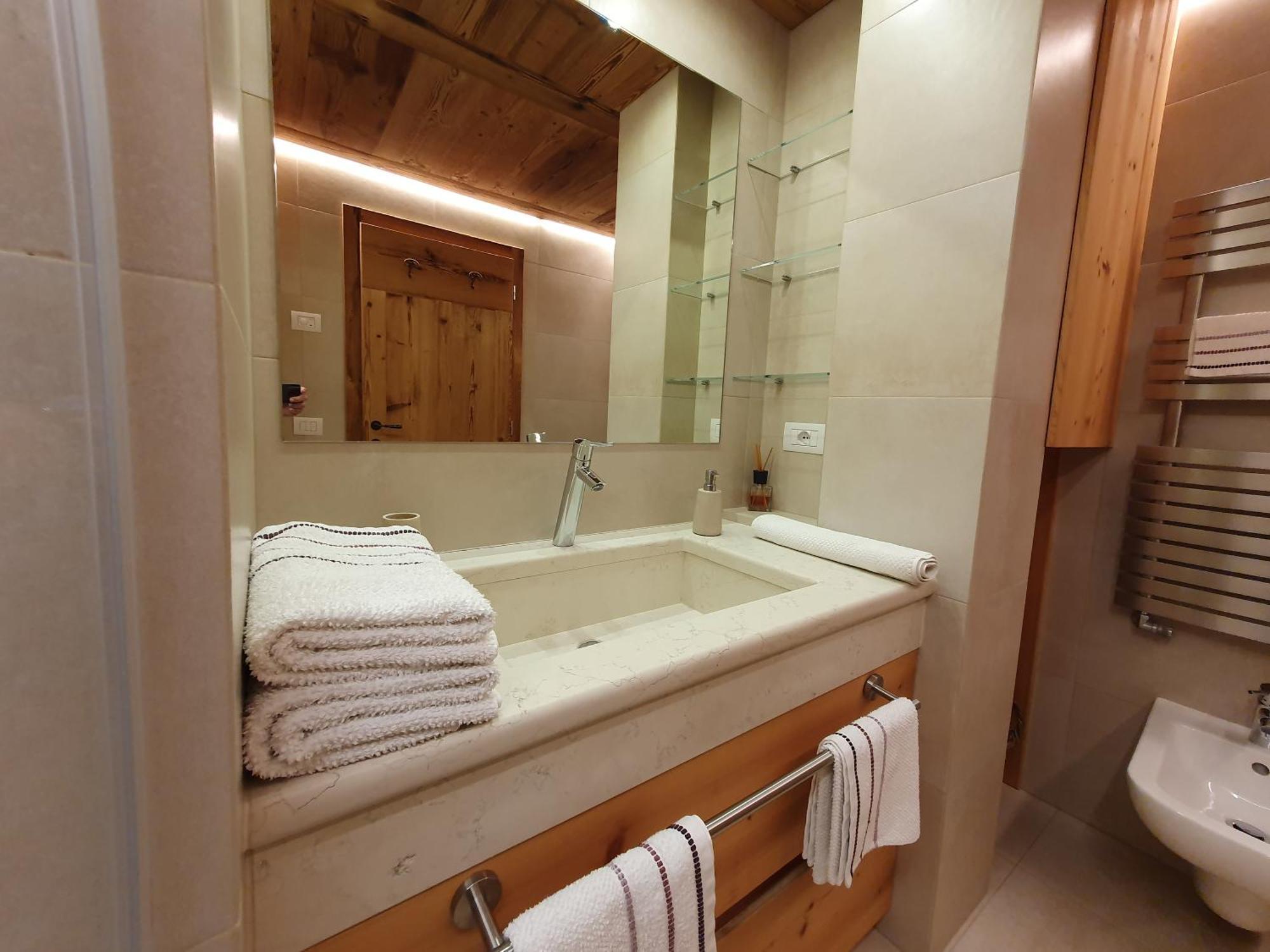 Daniela Apartment Cortina d'Ampezzo Bagian luar foto
